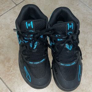 Boys sneakers (LaMelo Ball basketball sneakers)